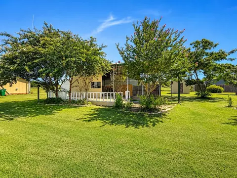 838 Comanche, Quitman, TX 75783 photo 3
