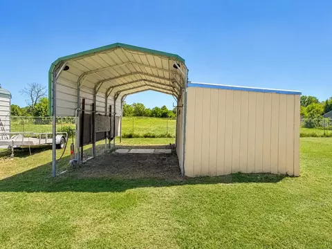 838 Comanche, Quitman, TX 75783 photo 10
