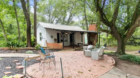 Exterior - 604 Sylvan Dr, Longview, TX 75602 photo 12 of 12