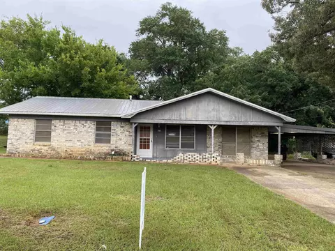 610 Houston, Atlanta, TX 75551