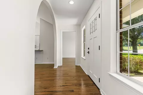 Entry Way - 222 Maxey Rd, Longview, TX 75605 photo 1 of 4