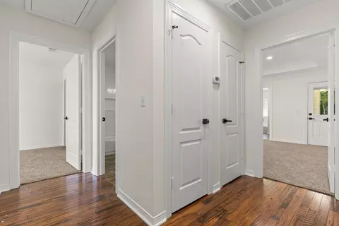 Entry Way - 222 Maxey Rd, Longview, TX 75605 photo 2 of 4