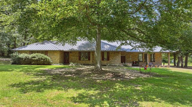 9406 State Hwy 154 W, Big Sandy, TX 75755
