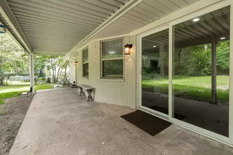 Exterior - 116 Fairview Dr, Longview, TX 75604 photo 3 of 5