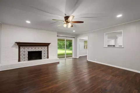 Living - 116 Fairview Dr, Longview, TX 75604 photo 3 of 3
