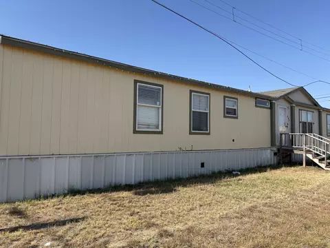 200 S Mcelroy St, Crane, TX 79731