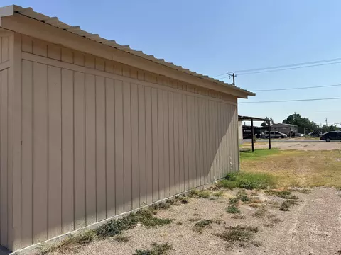 200 S Mcelroy St, Crane, TX 79731 photo 4
