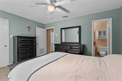 Bedroom - 2617 Sam Page Rd, Longview, TX 75605 photo 2 of 3