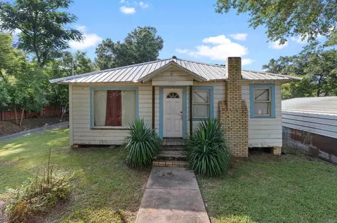 404 Camp St, Jefferson, TX 75657