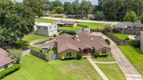 View/Area - 900 Regency Dr, Longview, TX 75604 photo 2 of 3