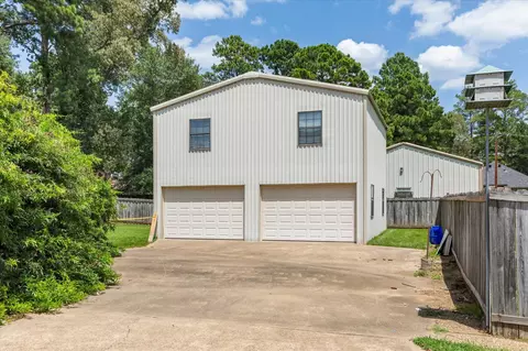 Exterior - 900 Regency Dr, Longview, TX 75604 photo 3 of 5