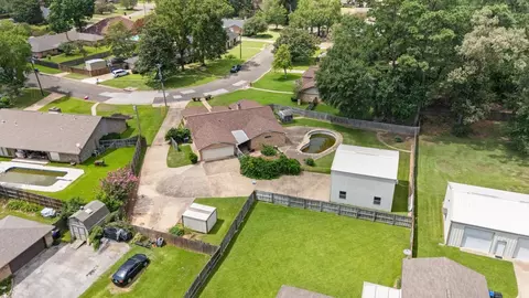 View/Area - 900 Regency Dr, Longview, TX 75604 photo 1 of 3
