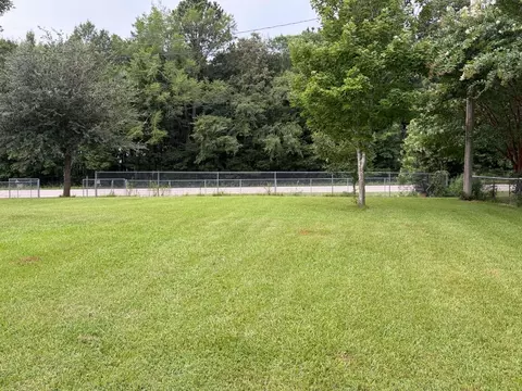 Exterior - 5707 Elysian Fields Rd, Marshall, TX 75672 photo 3 of 5