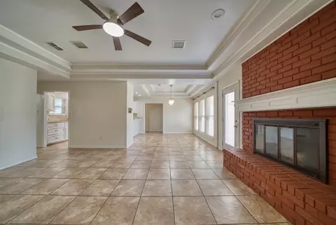 Living - 1218 Daffodil Ln, Longview, TX 75604 photo 1 of 9