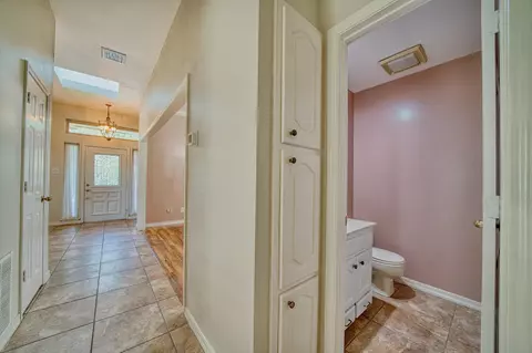 Entry Way - 1218 Daffodil Ln, Longview, TX 75604 photo 3 of 3