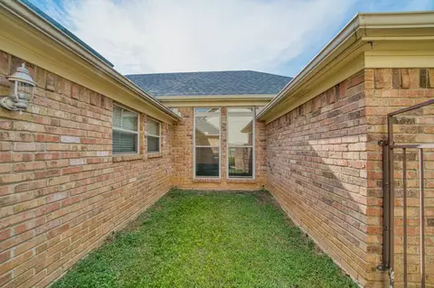 Exterior - 1218 Daffodil Ln, Longview, TX 75604 photo 3 of 3