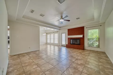 Living - 1218 Daffodil Ln, Longview, TX 75604 photo 3 of 9