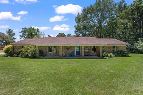 162 County Road 304, Carthage, TX 75633
