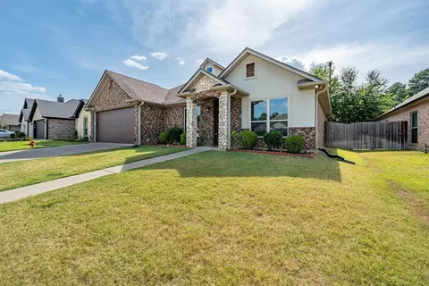 107 Champions, Hallsville, TX 75650