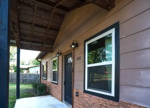 Exterior - 301 Bostick Dr, Marshall, TX 75672 photo 6 of 12