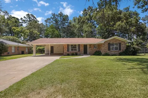 1011 Forrest Ln, Carthage, TX 75633