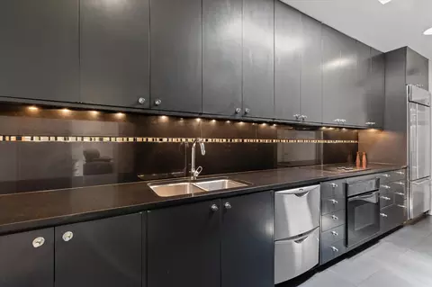 Kitchen - 5 Bramlette Pl, Longview, TX 75601 photo 1 of 3