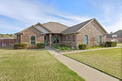 165 Highland Blvd, Hallsville, TX 75650