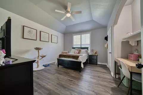 Bedroom - 3514 Thompson Rd, Longview, TX 75604 photo 2 of 2