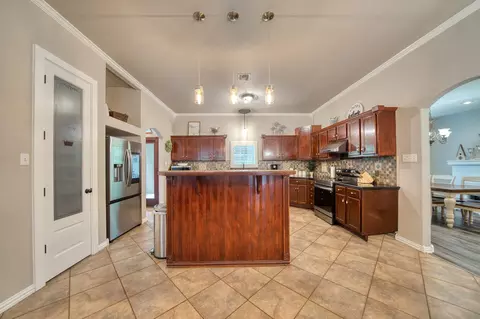 Kitchen - 3514 Thompson Rd, Longview, TX 75604 photo 1 of 5