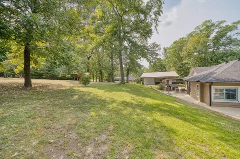 Exterior - 3514 Thompson Rd, Longview, TX 75604 photo 6 of 11
