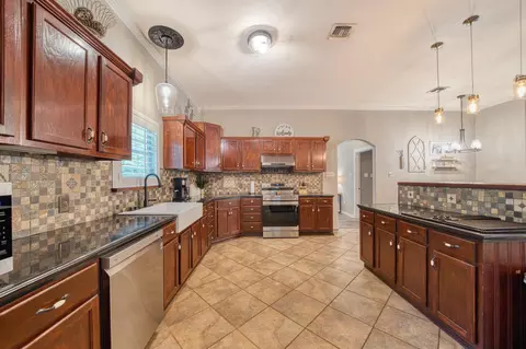 Kitchen - 3514 Thompson Rd, Longview, TX 75604 photo 5 of 5
