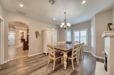 Dining - 3514 Thompson Rd, Longview, TX 75604 photo 3 of 3