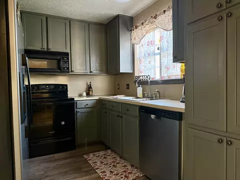 102 Sage Rd, Longview, TX 75604 photo 3