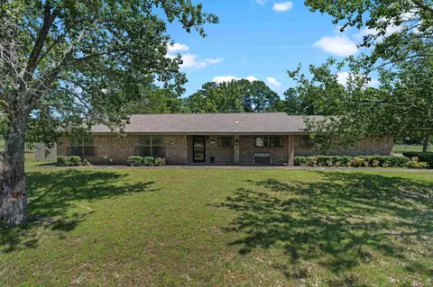 3227 W Hwy 43, Atlanta, TX 75551