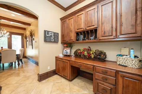Entry Way - 4405 Windrush Blvd, Longview, TX 75604 photo 2 of 2