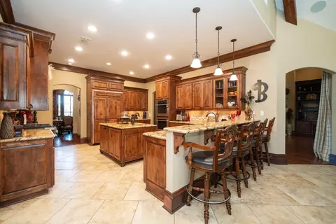 Kitchen - 4405 Windrush Blvd, Longview, TX 75604 photo 5 of 5