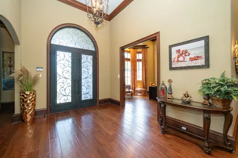 Entry Way - 4405 Windrush Blvd, Longview, TX 75604 photo 1 of 2