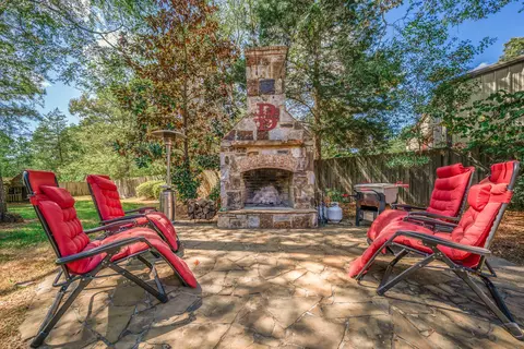Exterior - 4405 Windrush Blvd, Longview, TX 75604 photo 7 of 10