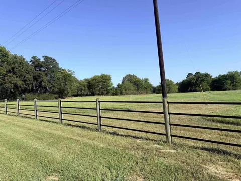 Cr 2630, Mount Pleasant, TX 75455