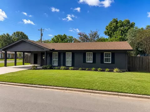 106 E Neal, Carthage, TX 75633