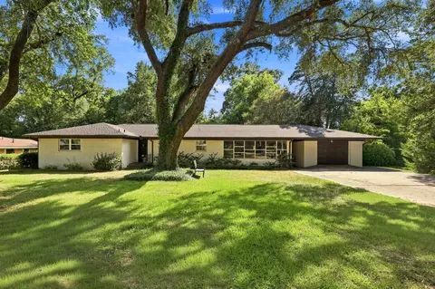 414 Hillmont Ave, Longview, TX 75601
