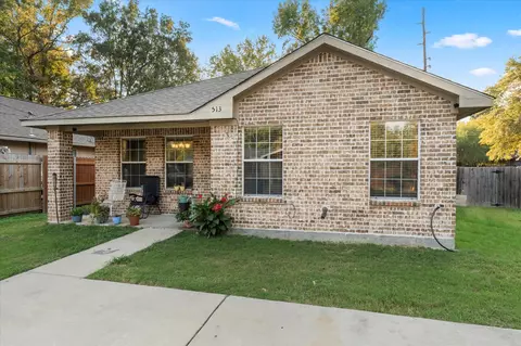 513 Mollie Ave, Mount Pleasant, TX 75455