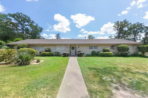 2004 Wood Pl, Longview, TX 75601