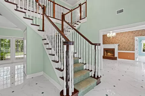Entry Way - 6119 N I-20 Service Rd E, Marshall, TX 75672 photo 1 of 6