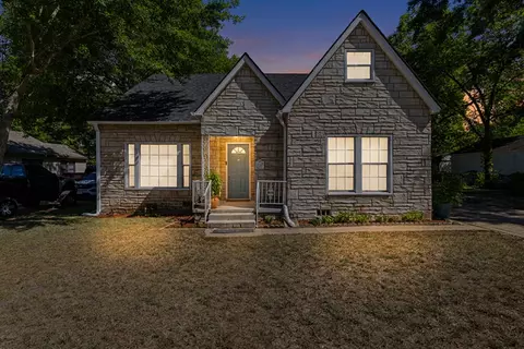 404 Melba Ave, Gladewater, TX 75647
