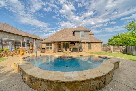 Exterior - 1613 Olympic Dr, Longview, TX 75605 photo 4 of 4