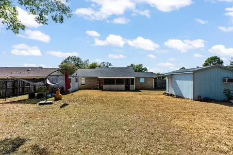 Exterior - 3704 Dowell Dr, Longview, TX 75604 photo 6 of 6