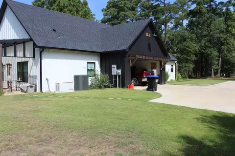 Exterior - 1912 George Richey Rd, Longview, TX 75604 photo 13 of 22