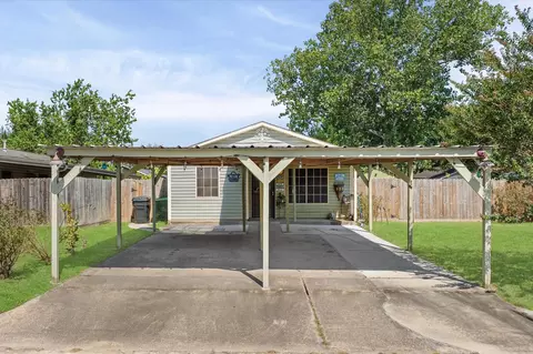 9730 Caballero Dr, Houston, TX 77078