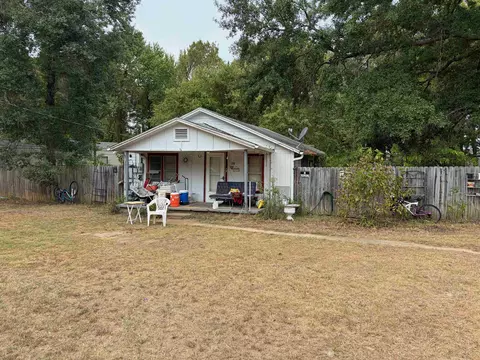 200 Ruby Ln, Longview, TX 75604